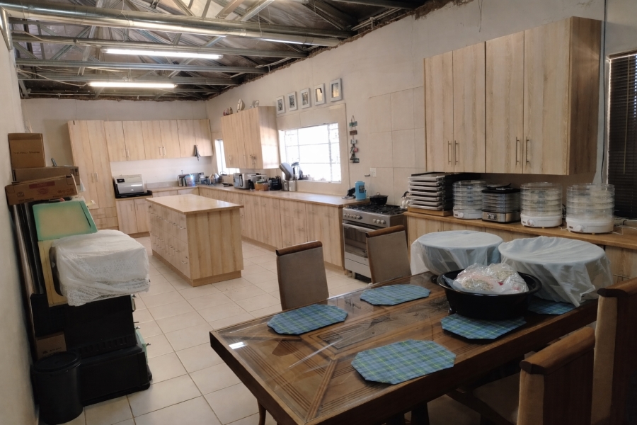 3 Bedroom Property for Sale in Oos Einde North West